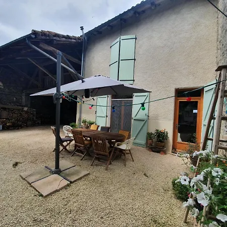 Le Repaire Des Ours Bed and breakfast